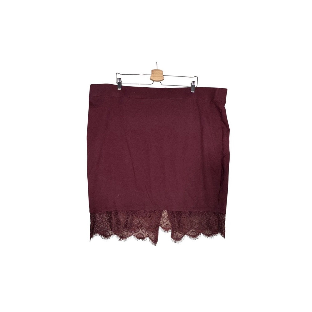 Torrid Pencil Skirt Women Sz 4 Maroon Lace Hem Knee Length Elastic Waist Sz 4X